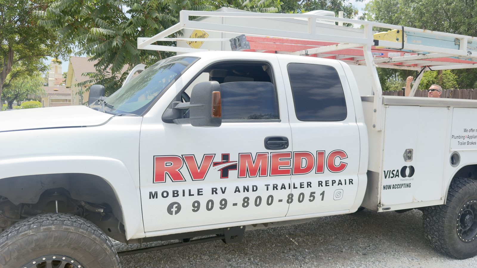 RV Medic service truck in Wrightwood